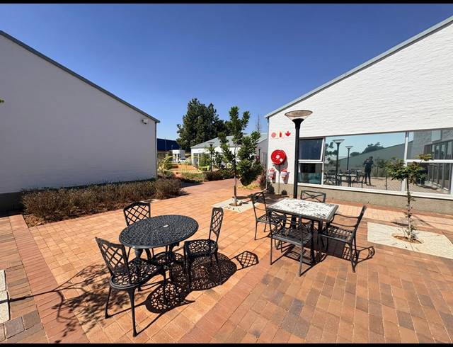 139M² OFFICE TO LET IN KYALAMI